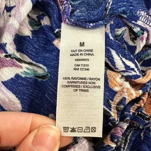 ❗️Last Chance❗️ GARAGE Strapless Ruffle Top - Picture 4 of 4